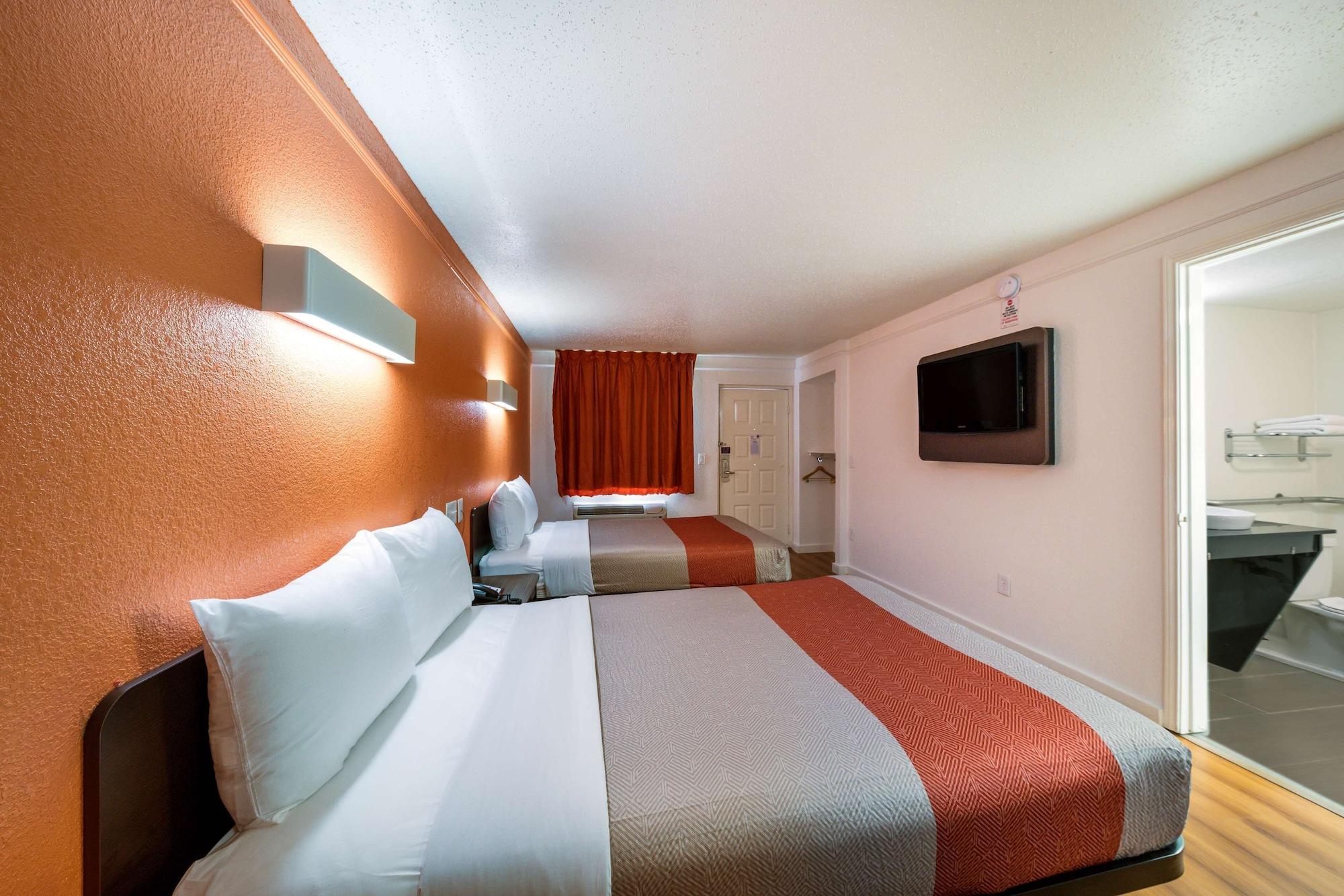 Motel 6-Dallas, Tx - Farmers Branch Buitenkant foto