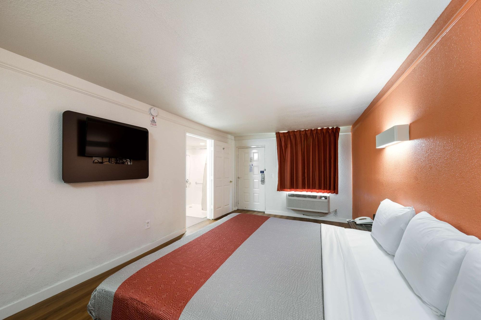 Motel 6-Dallas, Tx - Farmers Branch Buitenkant foto