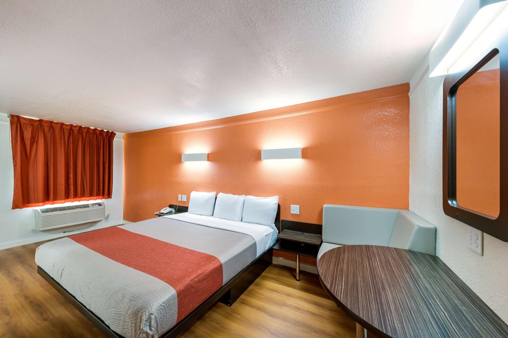 Motel 6-Dallas, Tx - Farmers Branch Buitenkant foto