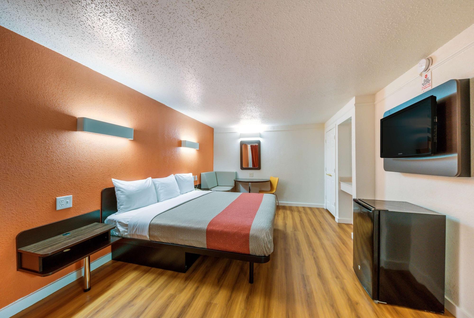 Motel 6-Dallas, Tx - Farmers Branch Buitenkant foto