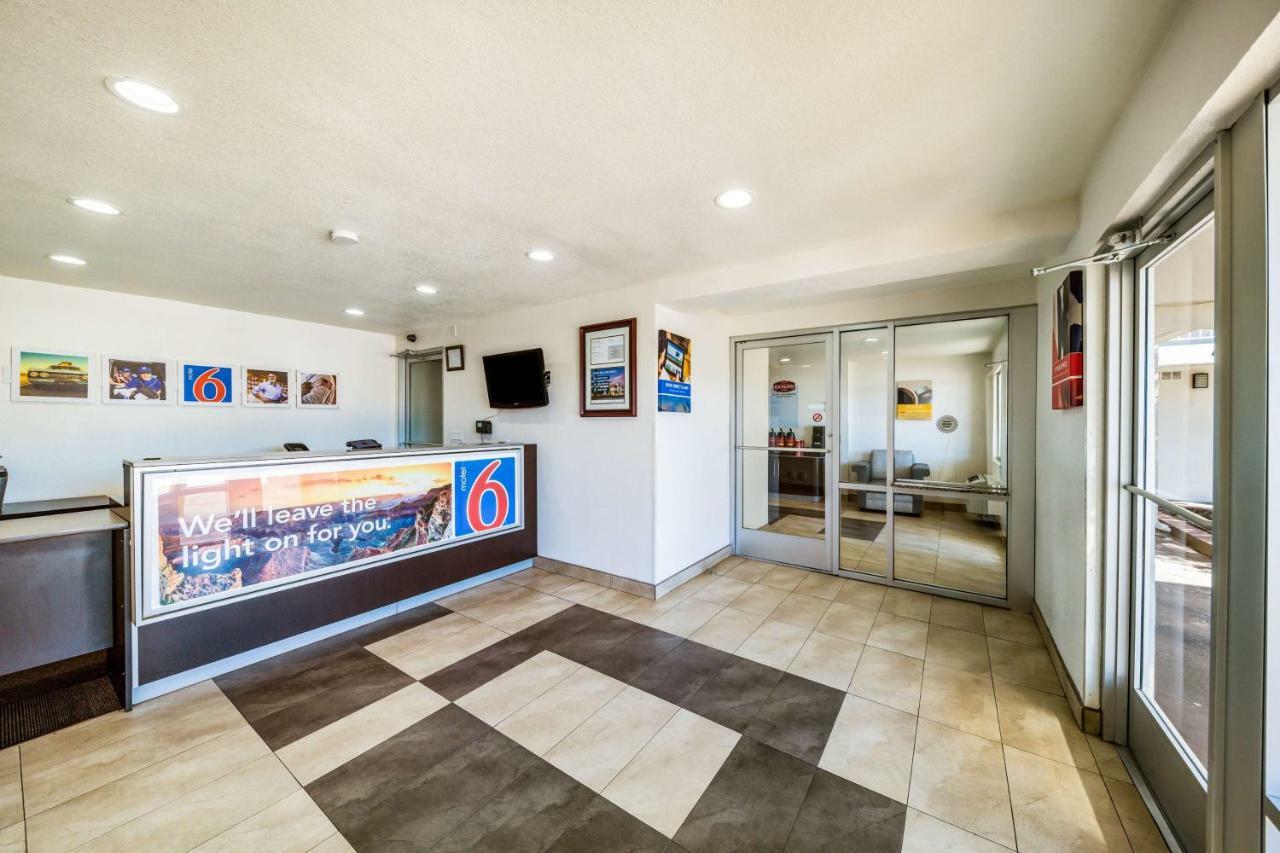 Motel 6-Dallas, Tx - Farmers Branch Buitenkant foto