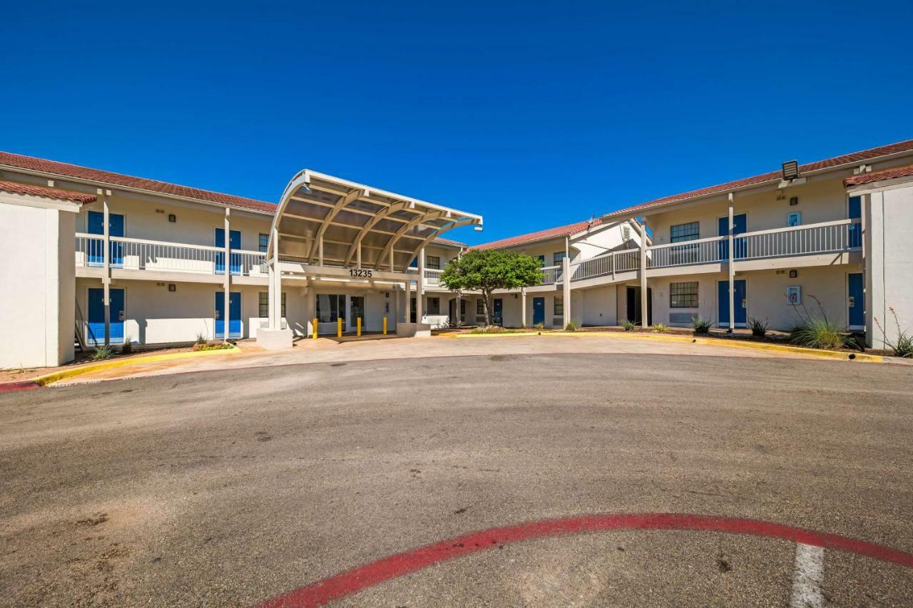 Motel 6-Dallas, Tx - Farmers Branch Buitenkant foto