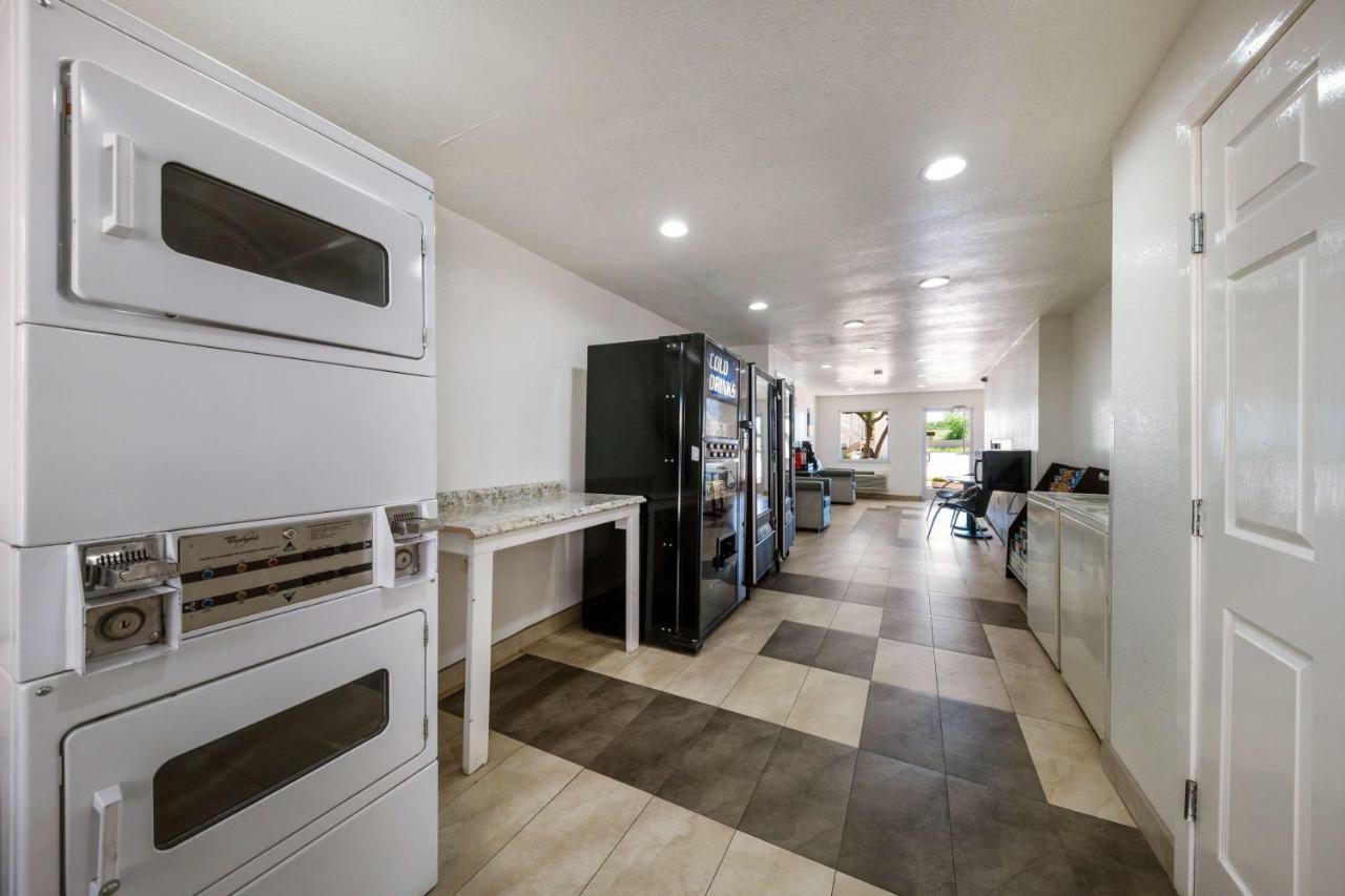 Motel 6-Dallas, Tx - Farmers Branch Buitenkant foto
